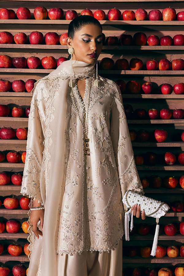 RHEA - Suffuse